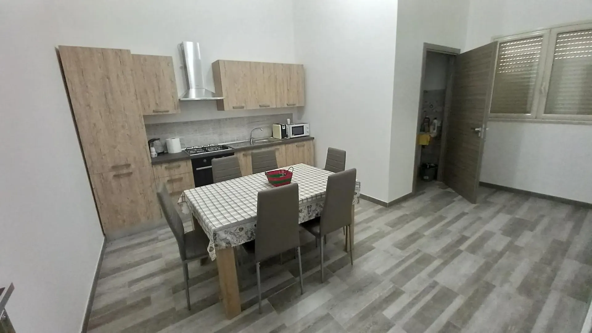 بيت ضيافة فندق Blu In بالما دي مونتيكارو إيطاليا